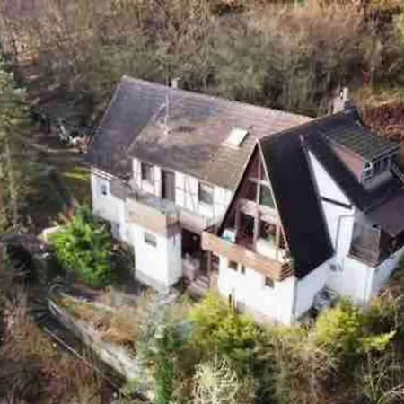 Haushaelfte Mit Jakuzzi In Frankenberg * Frankenberg an der Eder