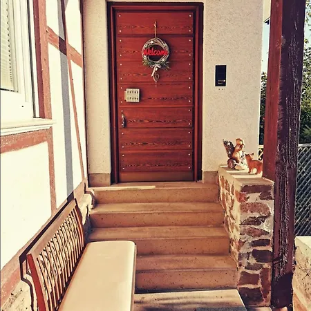 Holiday home Haushaelfte Mit Jakuzzi In Frankenberg *