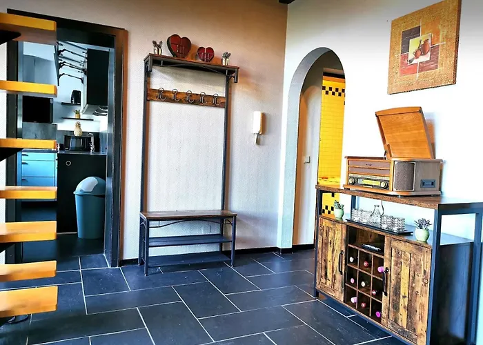 Haushaelfte Mit Jakuzzi In Frankenberg Nyaraló Frankenberg an der Eder