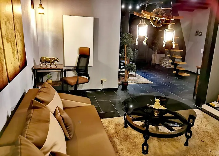 Haushaelfte Mit Jakuzzi In Frankenberg