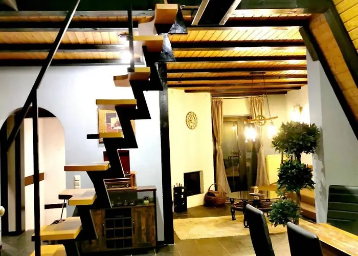 Haushaelfte Mit Jakuzzi In Frankenberg